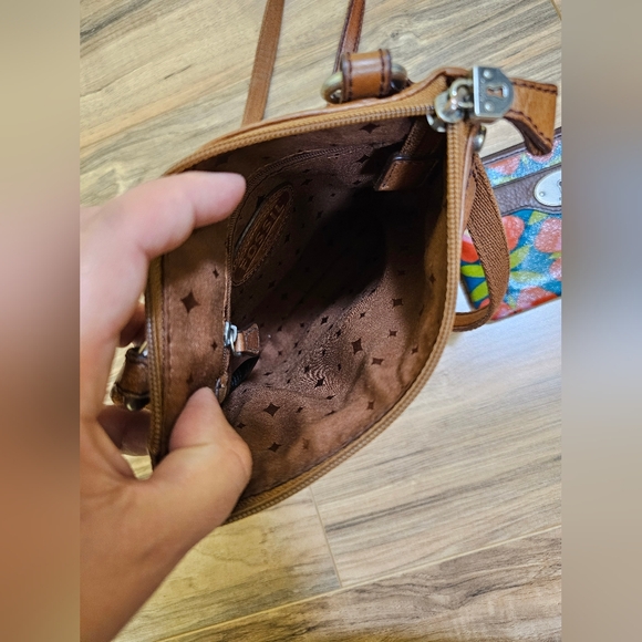 Fossil crossbody and wallet - Picture 4 of 14